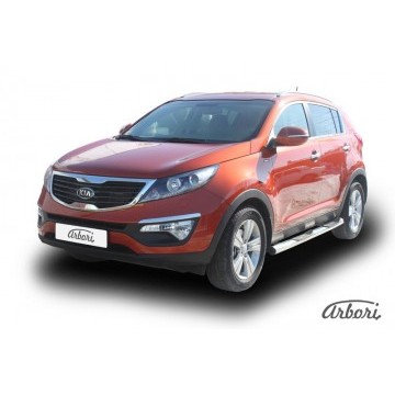 Защита штатных порогов Arbori d76 с проступями KIA SPORTAGE 2010-