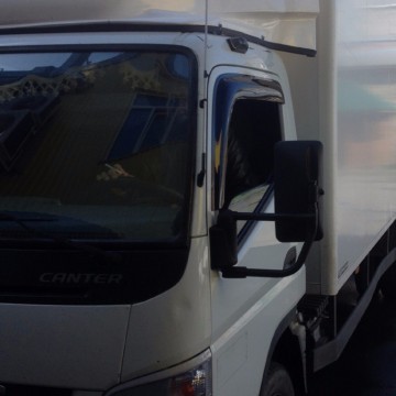 Дефлекторы окон 2 door MITSUBISHI Fuso Canter, 2002-> темн.