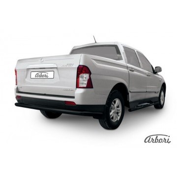 Защита заднего бампера d76 длинная Arbori черн. для SsangYong ACTYON SPORT 2013-2016