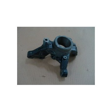 Правый поворотный кулак BYD F3