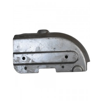 Левый верхний тепловой экран выпускного коллектора