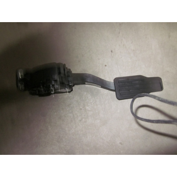 Педаль акселератора Geely Emgrand EC7