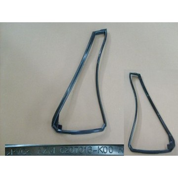 Triangular glass run-rr door rh Great Wall Hover H3