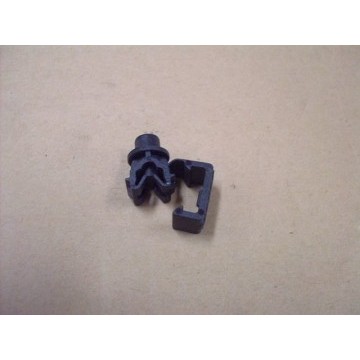 One hole pipe clamp-rr wheel brake line Great Wall Peri