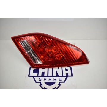 Фонарь задний правый (на крышке багажника) Brilliance M2